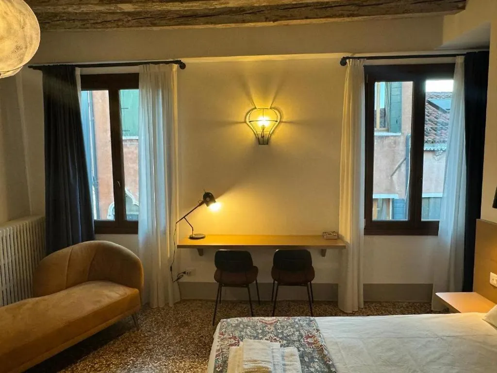 Palazzetto San Marco Apartamento Veneza 0*,